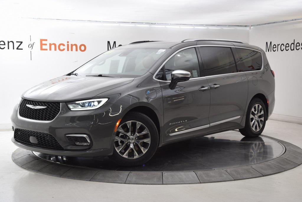 used 2023 Chrysler Pacifica car, priced at $37,998