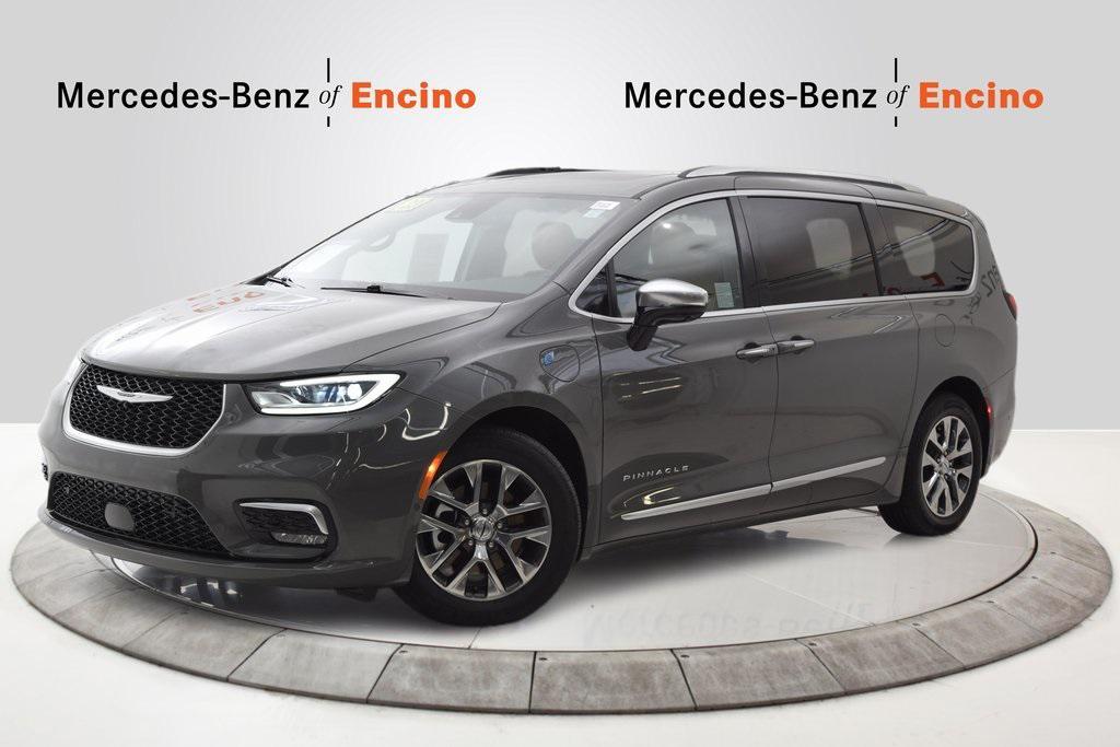 used 2023 Chrysler Pacifica car, priced at $37,998