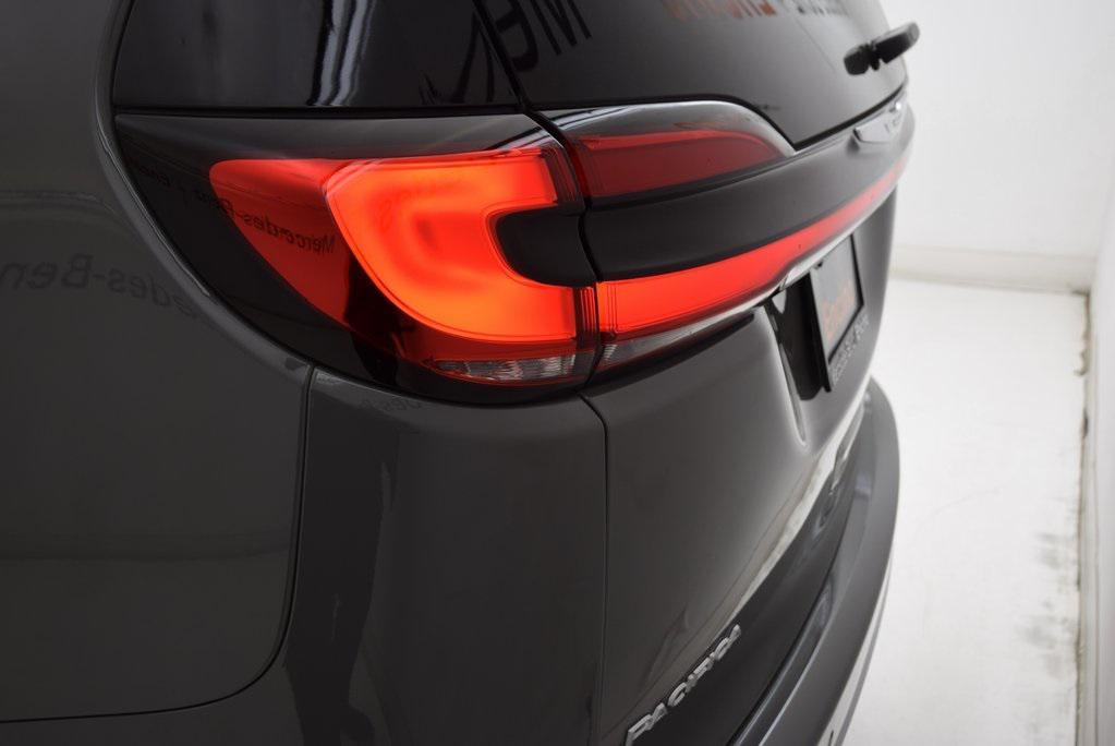 used 2023 Chrysler Pacifica car, priced at $37,998