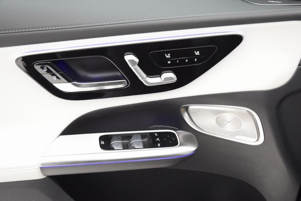 new 2026 Mercedes-Benz GLC 300 car, priced at $64,200