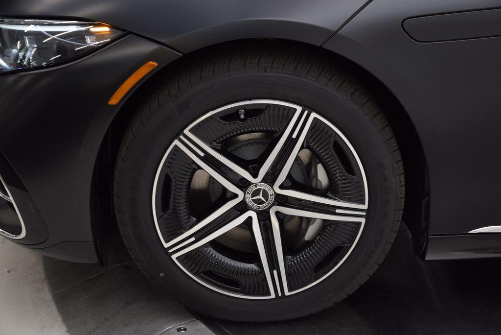 new 2026 Mercedes-Benz EQS 450 car, priced at $117,745