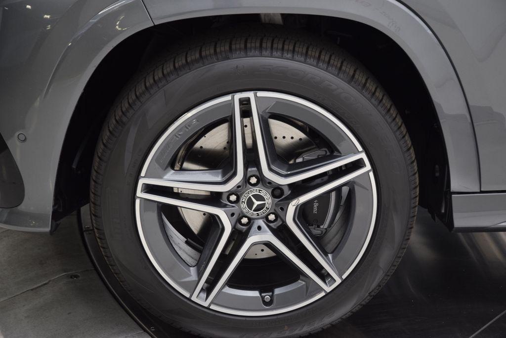 new 2026 Mercedes-Benz GLS 450 car, priced at $96,920
