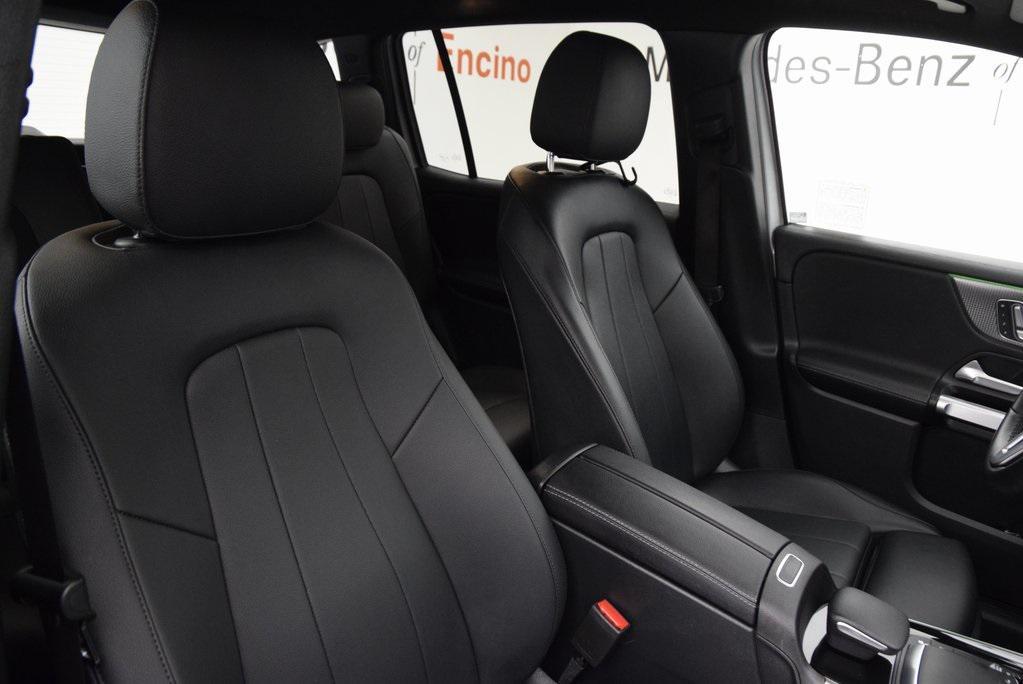 used 2023 Mercedes-Benz GLB 250 car, priced at $29,797