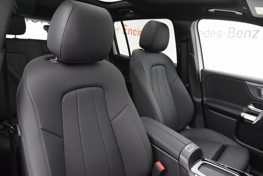 new 2026 Mercedes-Benz GLB 250 car, priced at $50,020