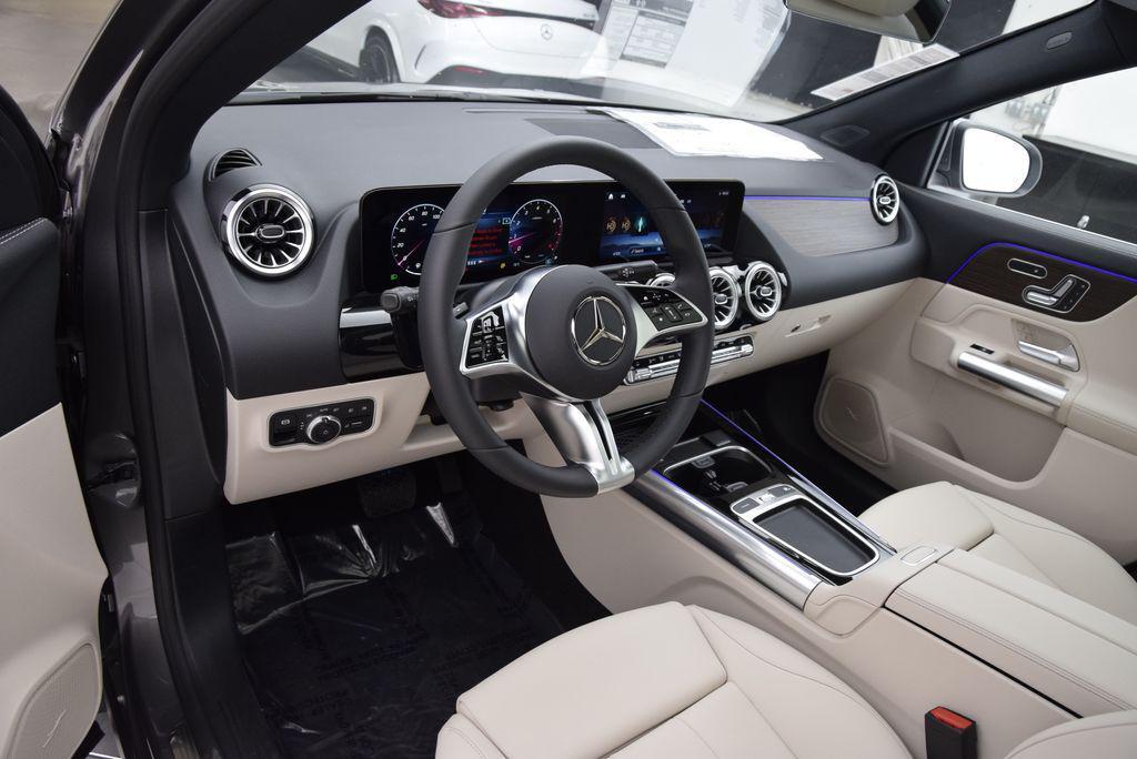 new 2026 Mercedes-Benz GLA 250 car, priced at $48,025