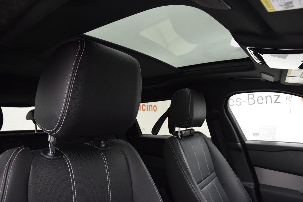 used 2022 Land Rover Range Rover Velar car, priced at $38,588