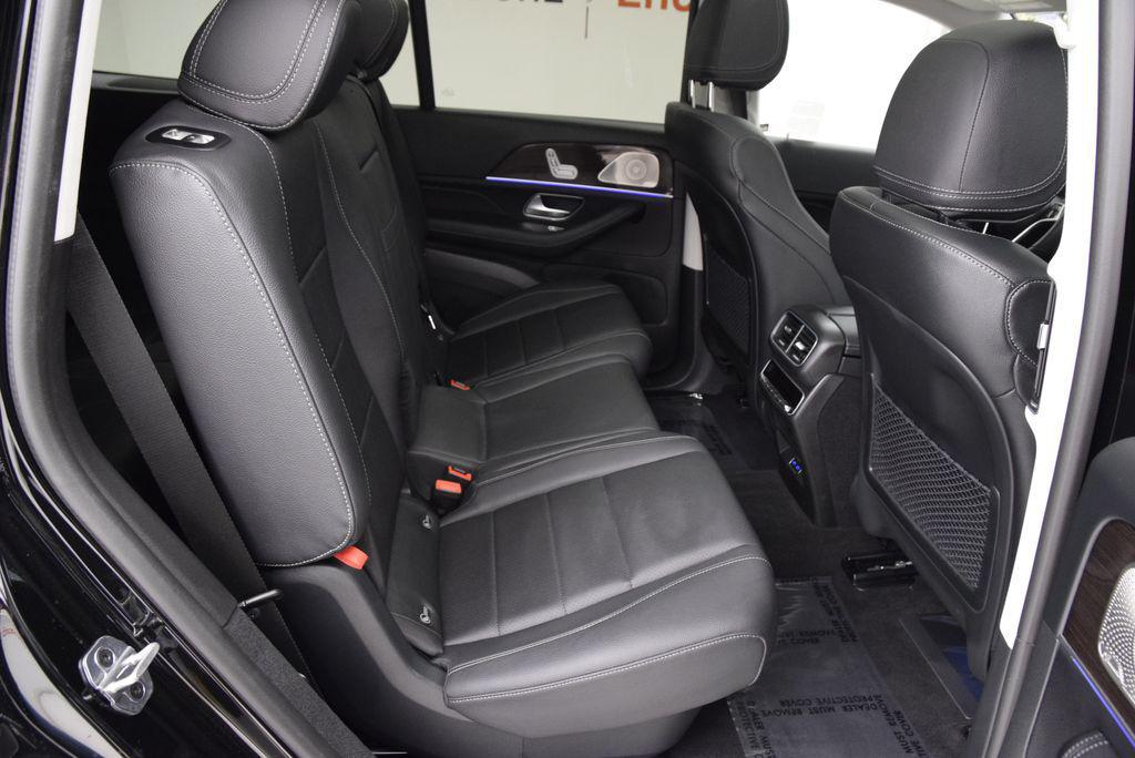 Mercedes-Benz GLS view 19