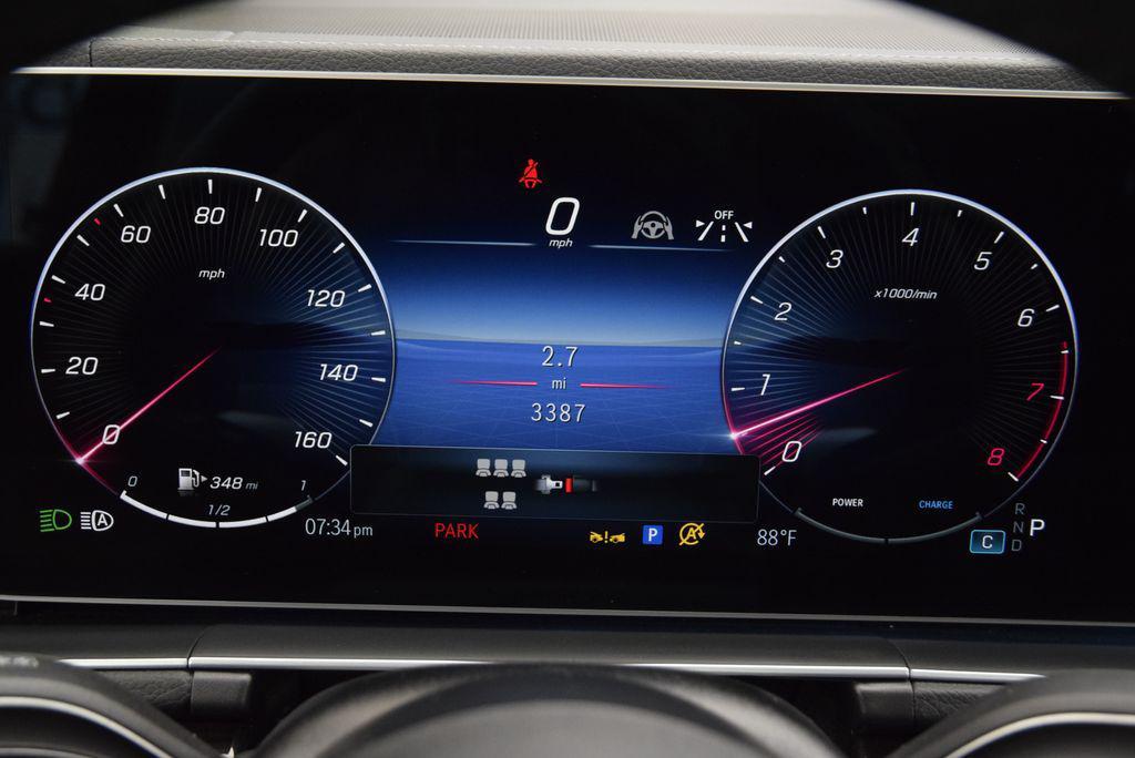 Mercedes-Benz GLS view 30