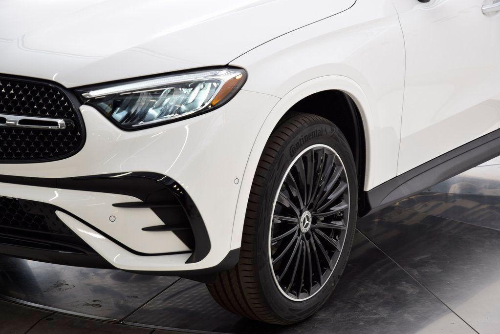 new 2026 Mercedes-Benz GLC 300 car, priced at $60,750