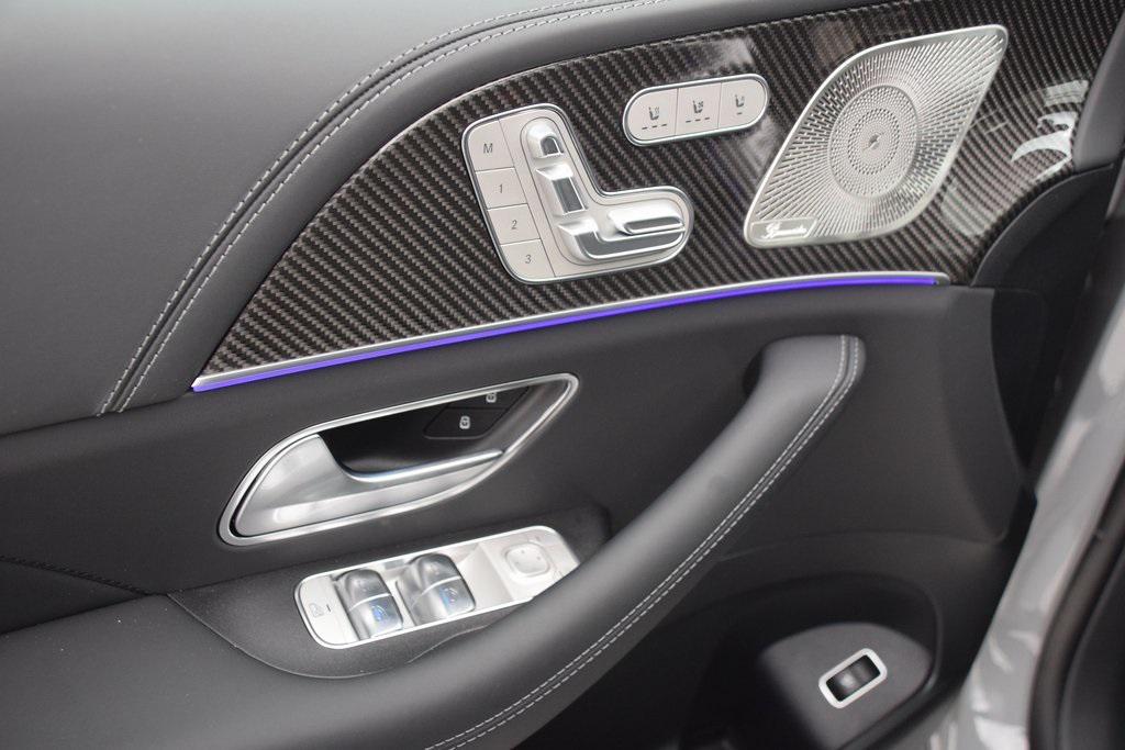 new 2025 Mercedes-Benz AMG GLE 63 car, priced at $141,155