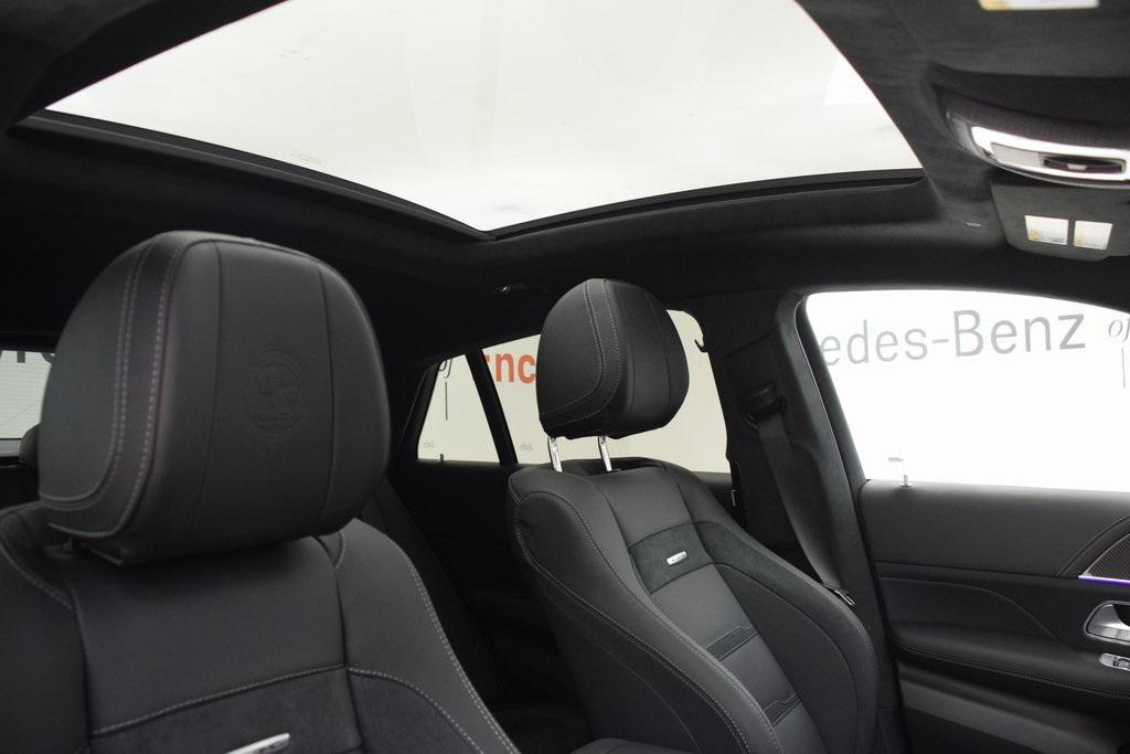 new 2025 Mercedes-Benz AMG GLE 63 car, priced at $141,155