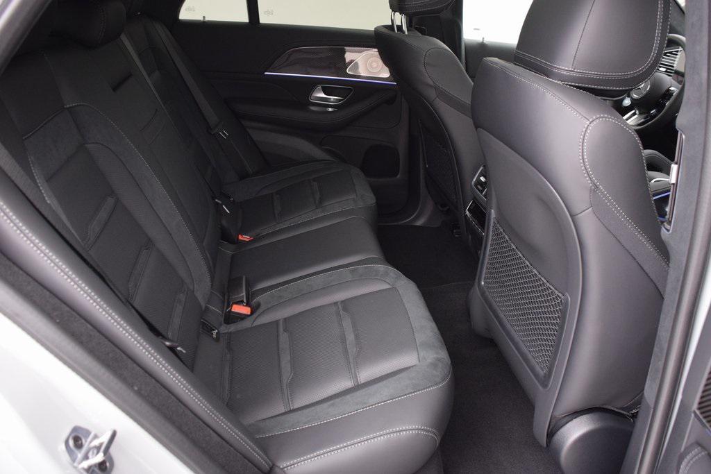 new 2025 Mercedes-Benz AMG GLE 63 car, priced at $141,155
