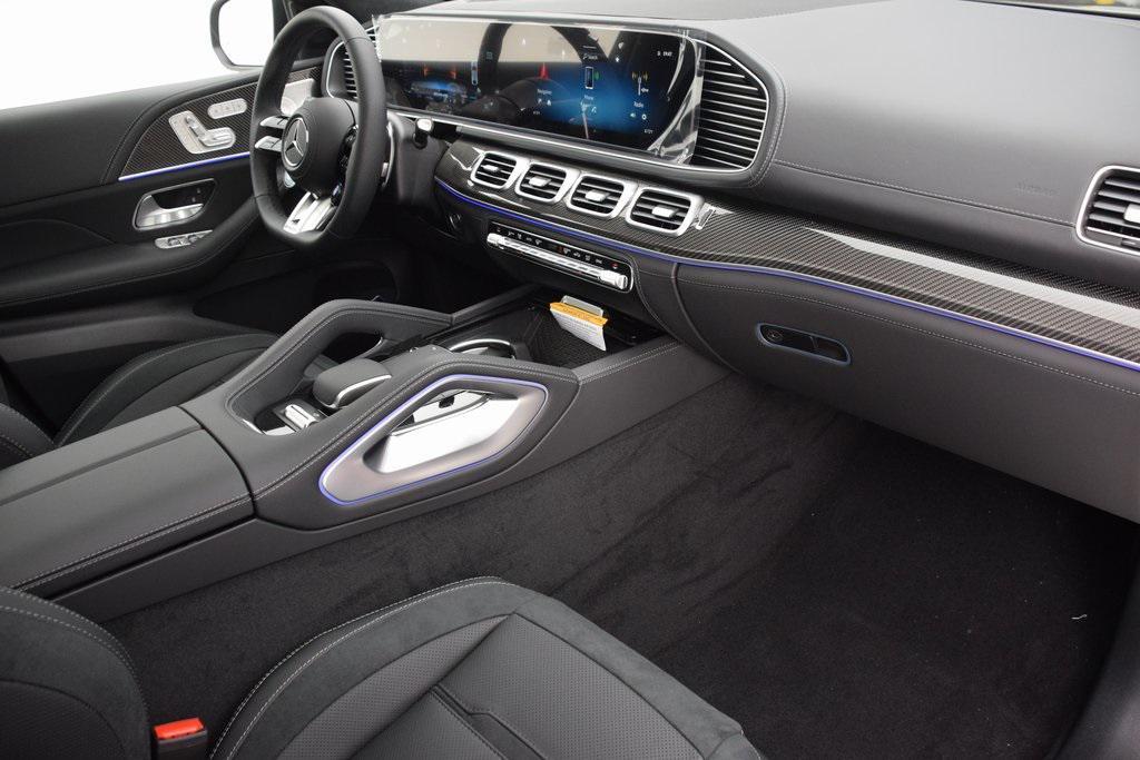 new 2025 Mercedes-Benz AMG GLE 63 car, priced at $141,155