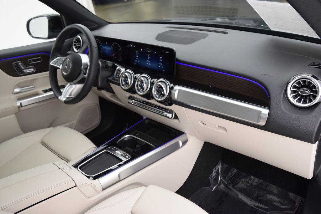 used 2026 Mercedes-Benz GLB 250 car, priced at $43,997