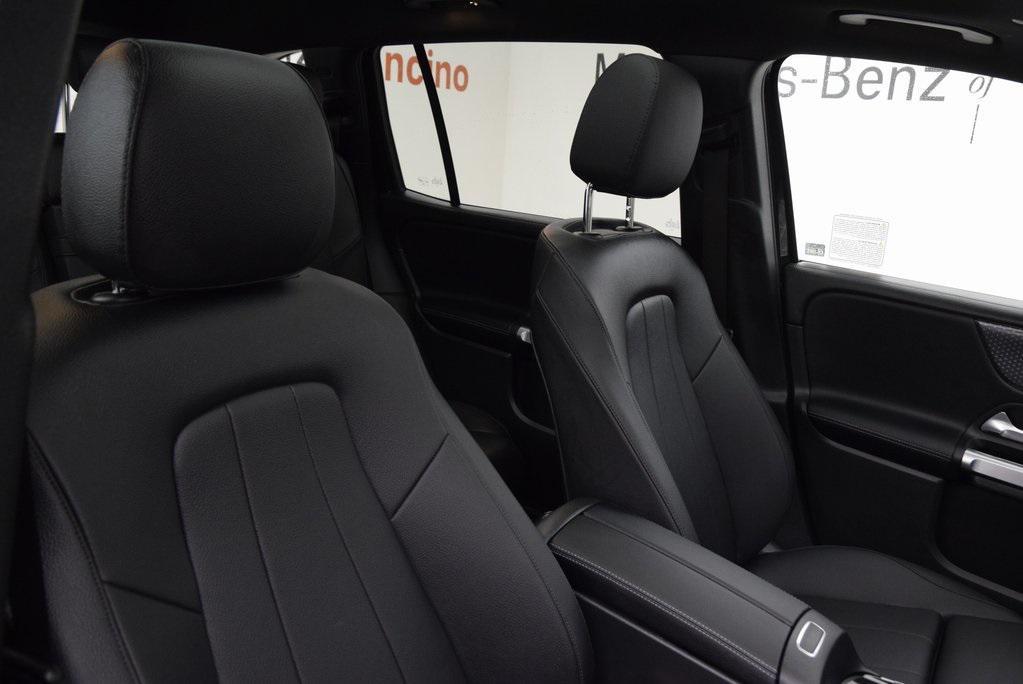 used 2026 Mercedes-Benz GLB 250 car, priced at $42,597