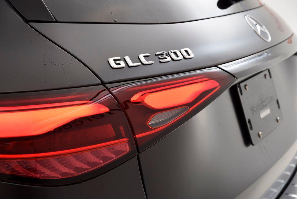 new 2026 Mercedes-Benz GLC 300 car, priced at $60,150