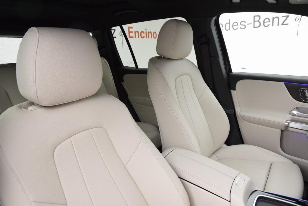 new 2026 Mercedes-Benz GLB 250 car, priced at $50,160