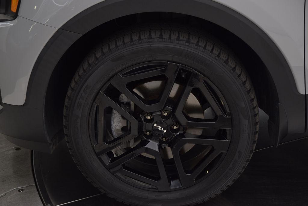 used 2024 Kia Telluride car, priced at $39,879