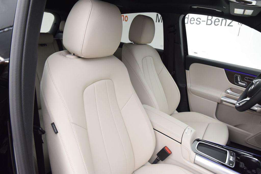 new 2026 Mercedes-Benz GLA 250 car, priced at $48,065