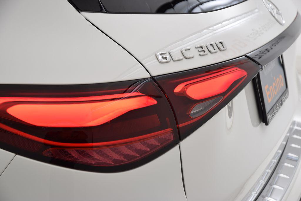 used 2026 Mercedes-Benz GLC 300 car, priced at $45,887