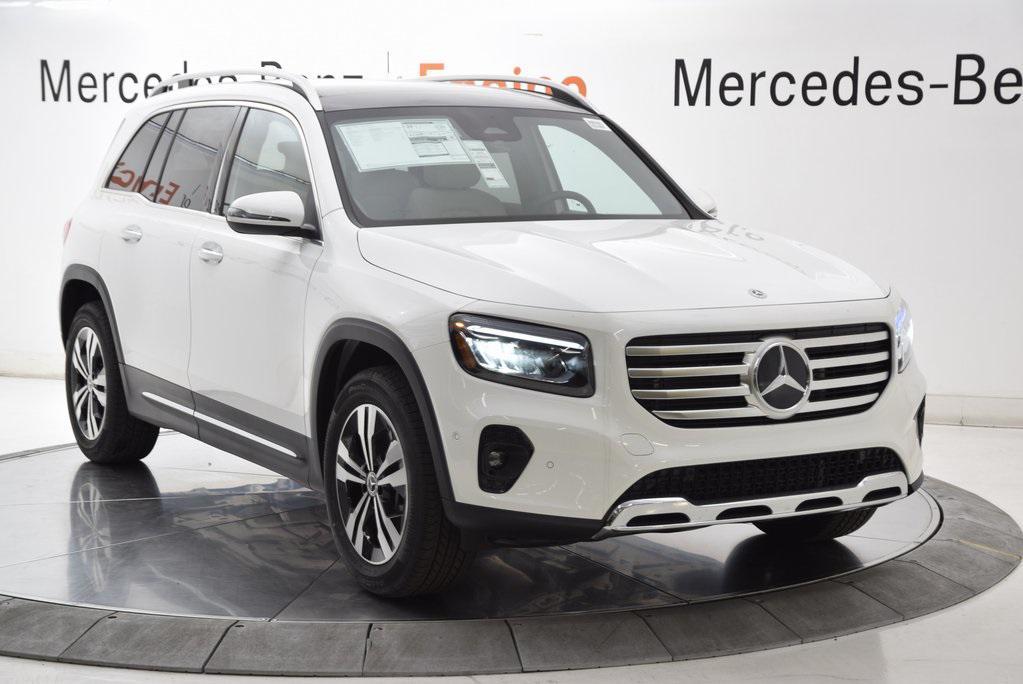 new 2026 Mercedes-Benz GLB 250 car, priced at $49,915