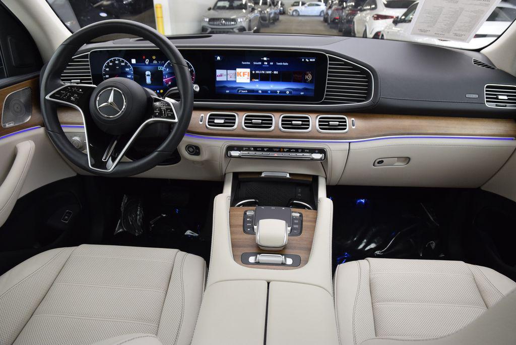 used 2024 Mercedes-Benz GLE 580 car, priced at $77,998
