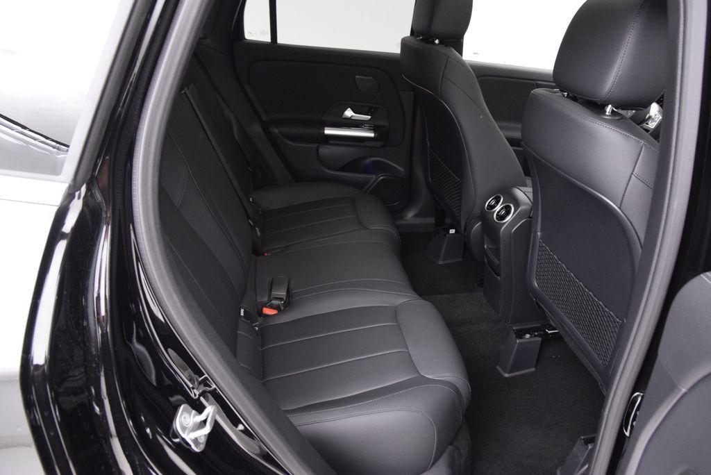 new 2026 Mercedes-Benz GLA 250 car, priced at $45,740