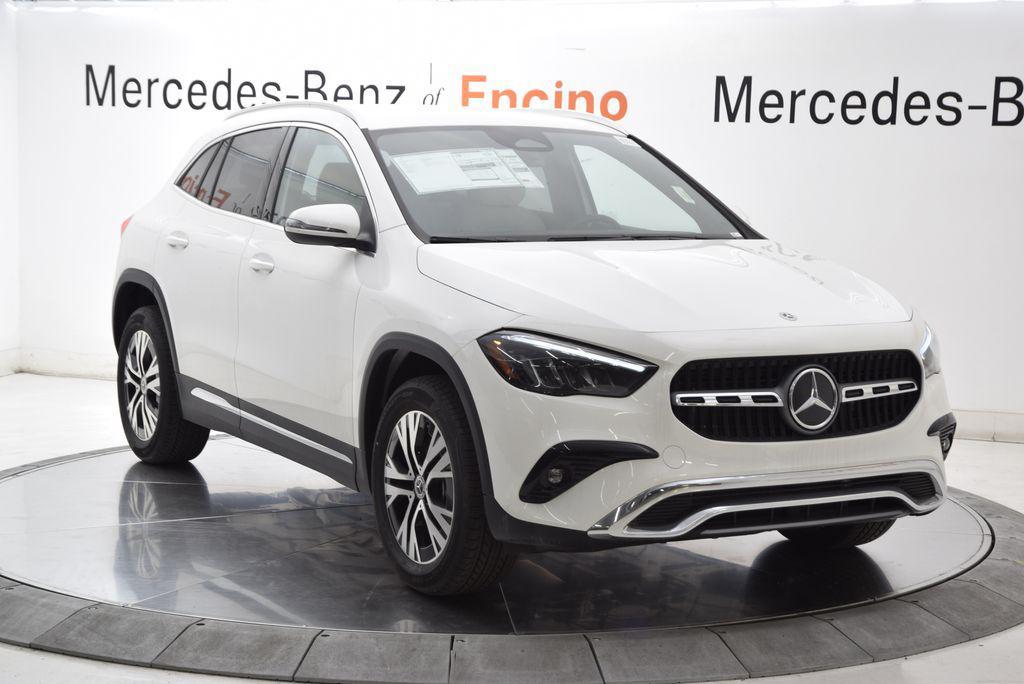 new 2025 Mercedes-Benz GLA 250 car, priced at $44,450
