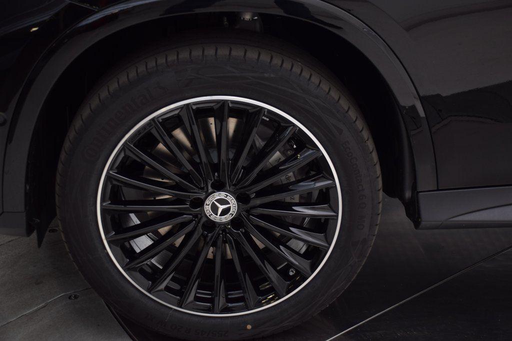 new 2026 Mercedes-Benz GLC 300 car, priced at $59,810