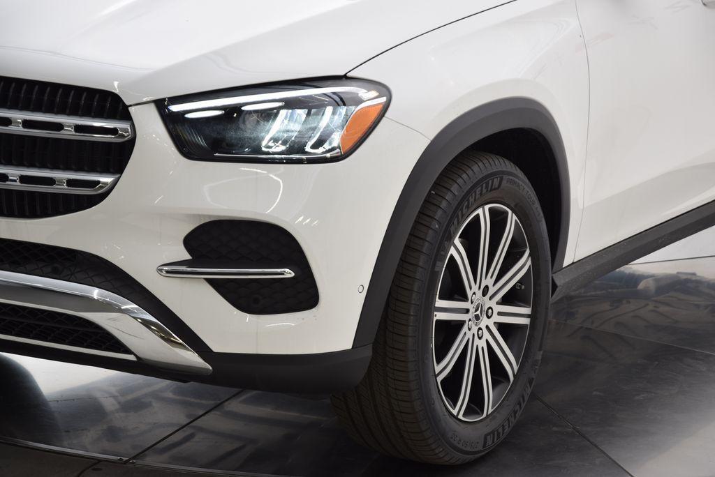 new 2026 Mercedes-Benz GLE 350 car, priced at $72,600