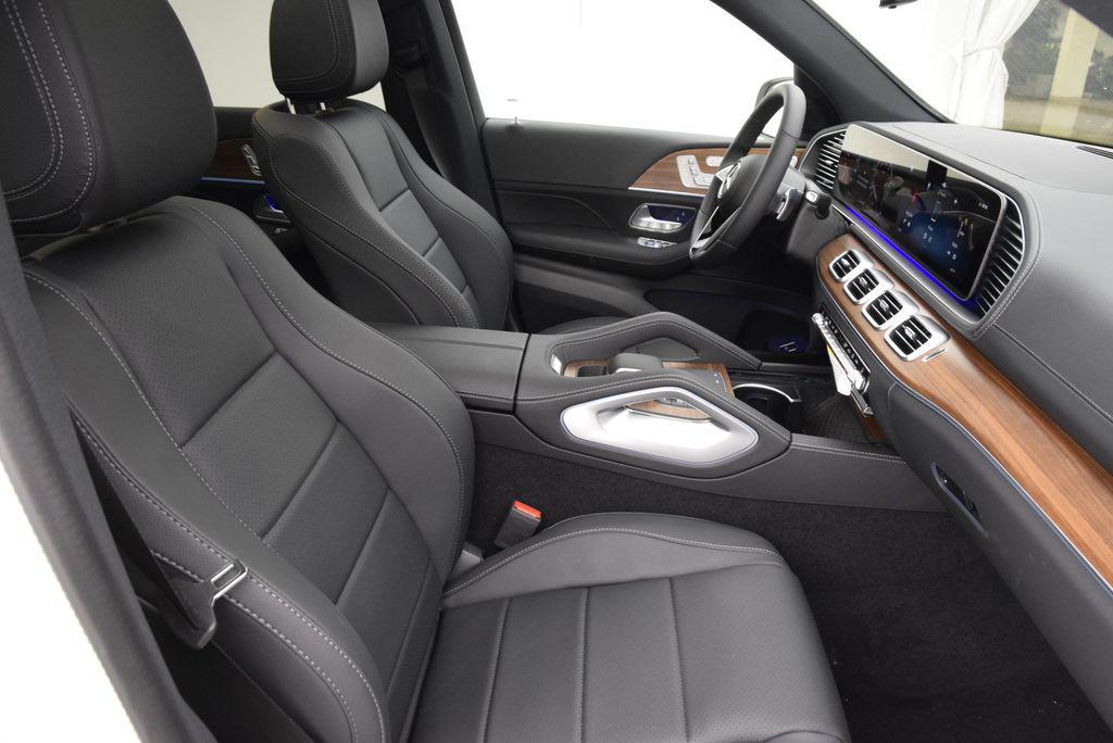 new 2026 Mercedes-Benz GLE 350 car, priced at $72,600