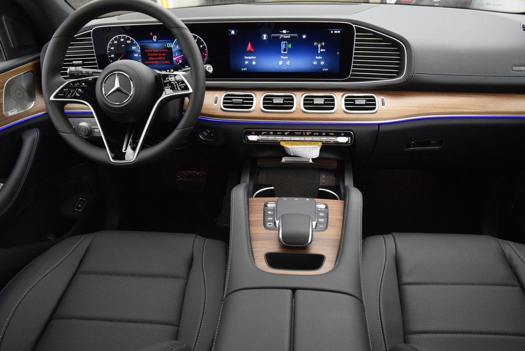 new 2026 Mercedes-Benz GLE 350 car, priced at $72,600