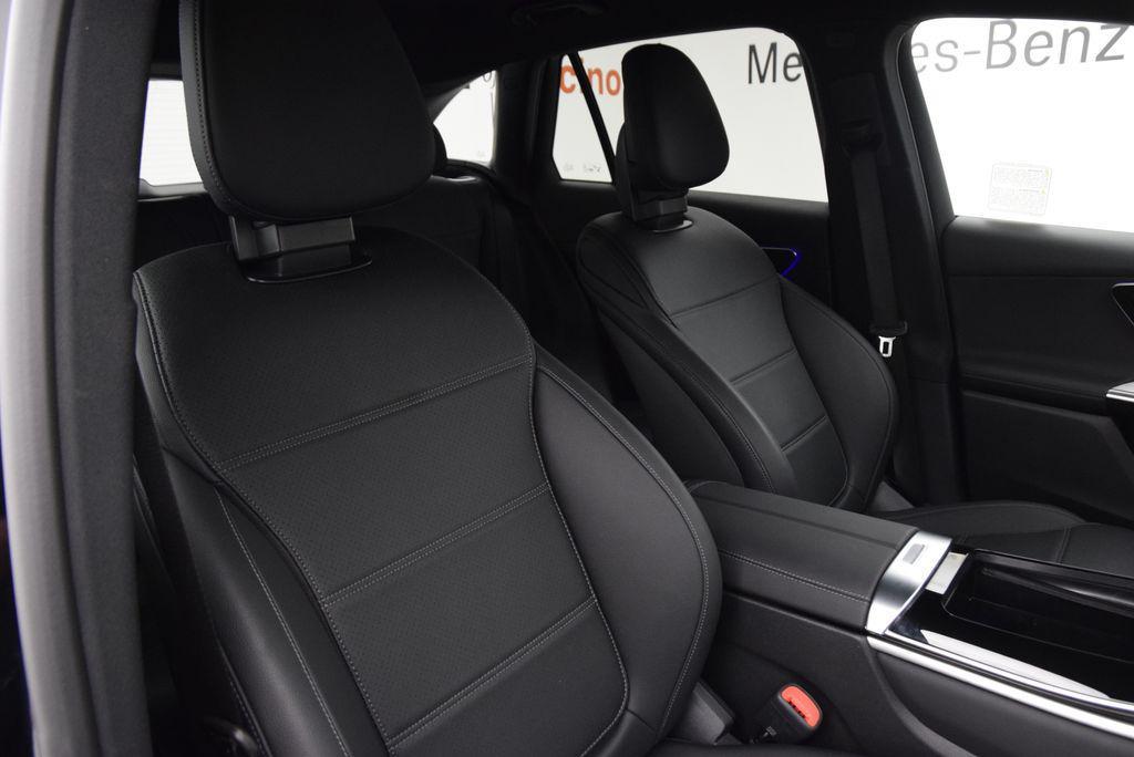 used 2026 Mercedes-Benz GLC 300 car, priced at $45,597