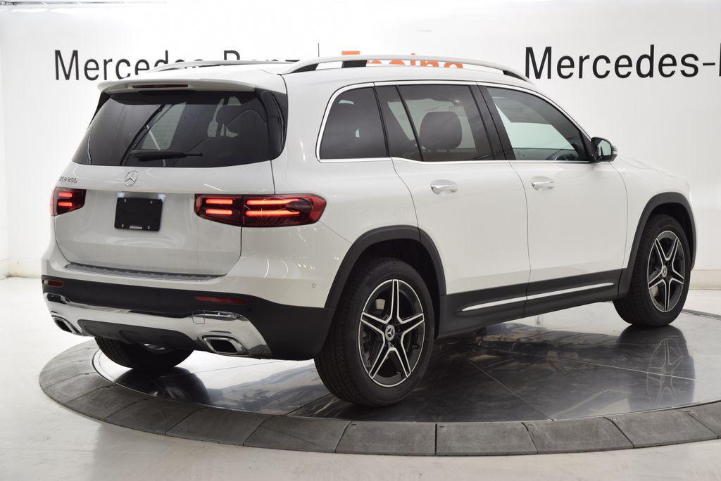 new 2026 Mercedes-Benz GLB 250 car, priced at $46,685