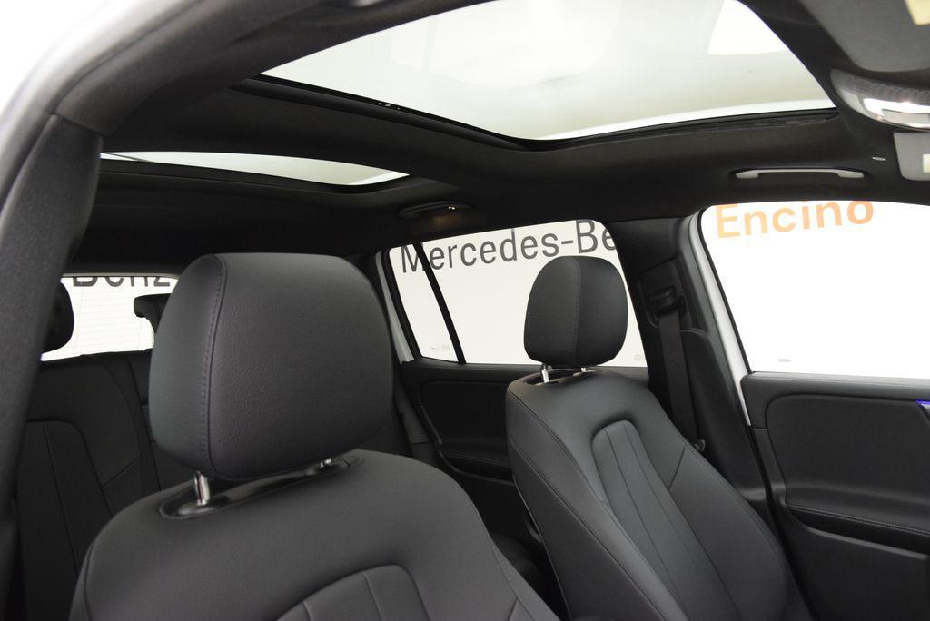 new 2026 Mercedes-Benz GLB 250 car, priced at $46,685