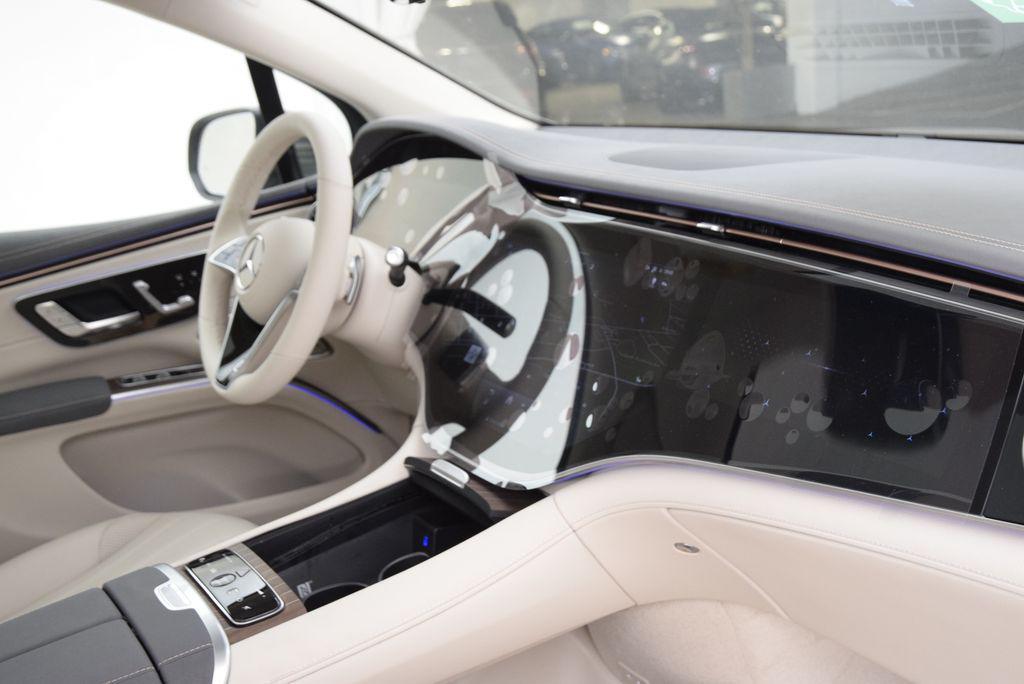 new 2026 Mercedes-Benz EQS 400 car, priced at $102,370