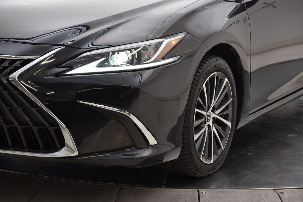 used 2023 Lexus ES 350 car, priced at $35,888