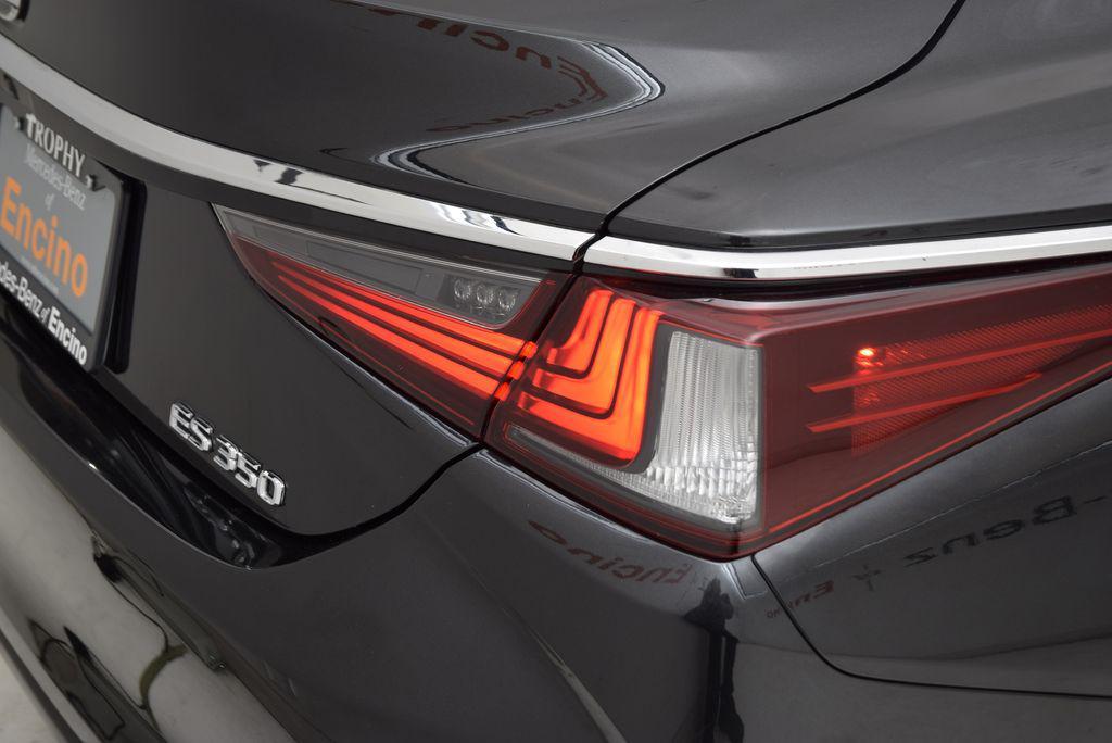 used 2023 Lexus ES 350 car, priced at $35,888