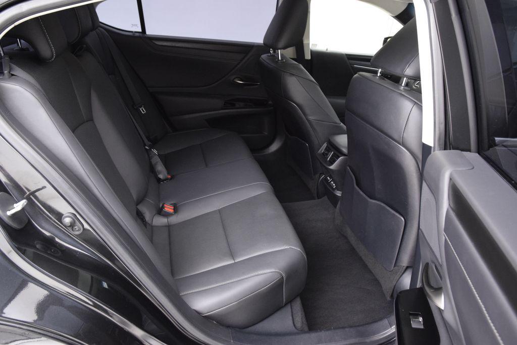 used 2023 Lexus ES 350 car, priced at $35,888