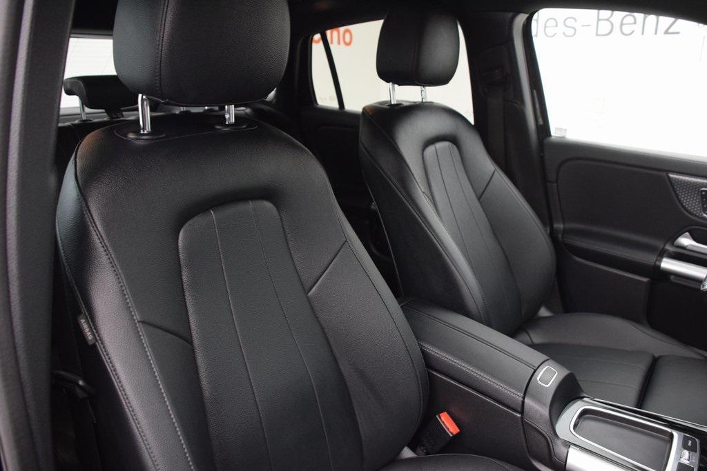 used 2025 Mercedes-Benz GLA 250 car, priced at $36,997