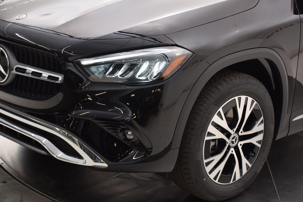 new 2026 Mercedes-Benz GLA 250 car, priced at $44,935