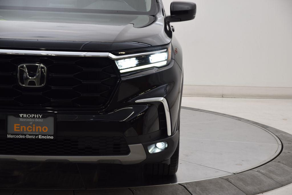 used 2024 Honda Pilot car, priced at $38,598