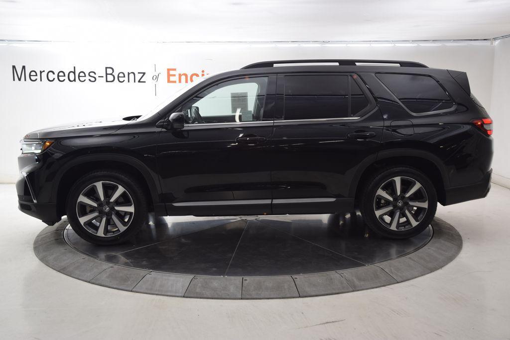 used 2024 Honda Pilot car, priced at $38,598