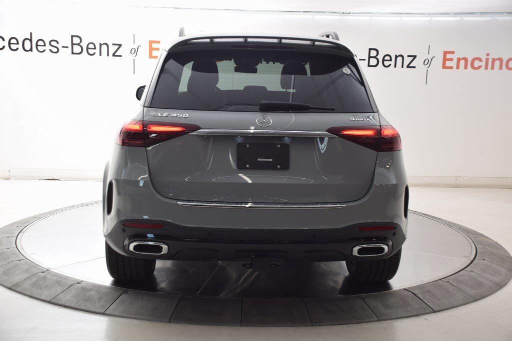 new 2025 Mercedes-Benz GLE 450 car, priced at $84,530