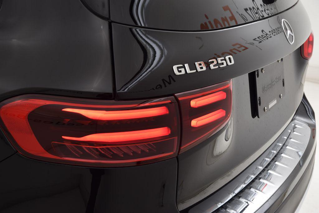 new 2026 Mercedes-Benz GLB 250 car, priced at $47,180