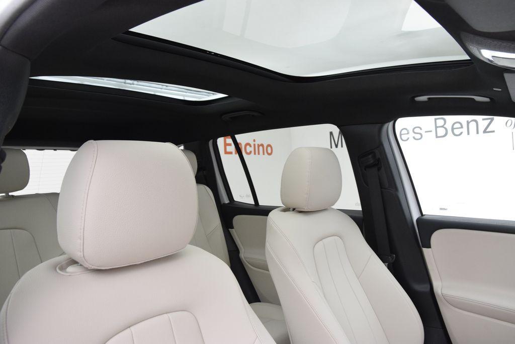 new 2026 Mercedes-Benz GLB 250 car, priced at $50,195