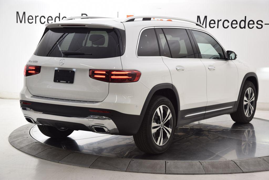 new 2026 Mercedes-Benz GLB 250 car, priced at $50,195