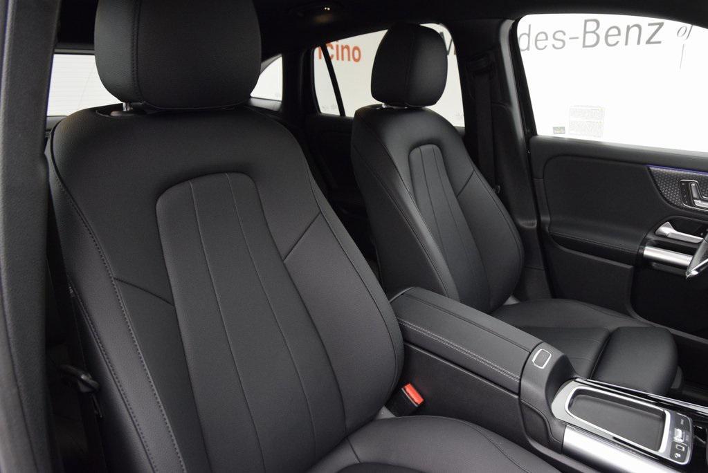 used 2025 Mercedes-Benz GLA 250 car, priced at $34,497