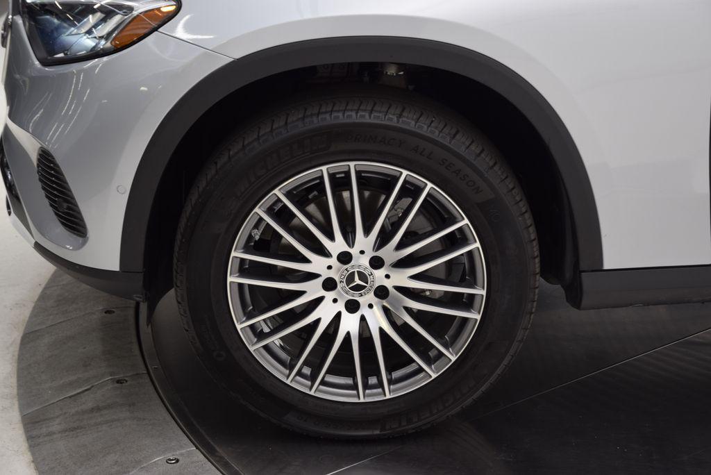 used 2026 Mercedes-Benz GLC 300 car, priced at $46,997