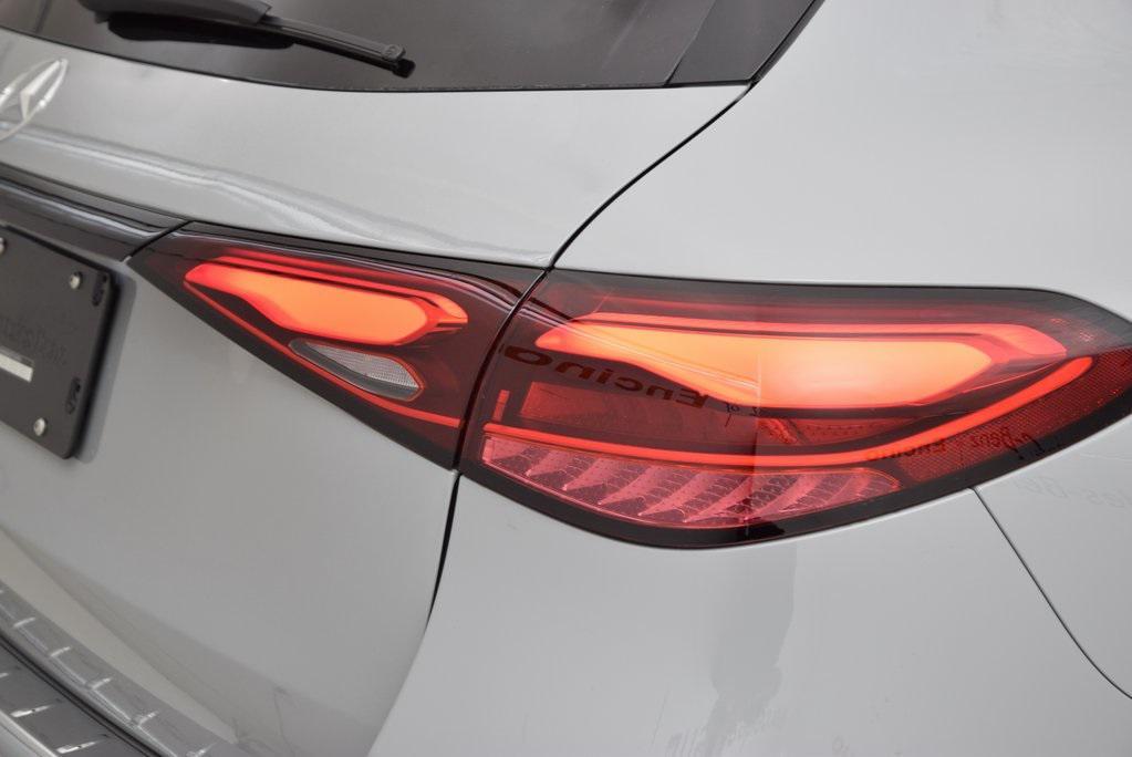 new 2026 Mercedes-Benz GLC 300 car, priced at $59,500